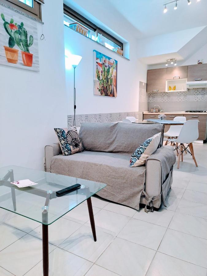 Tao Charming Apartment Taormina Esterno foto
